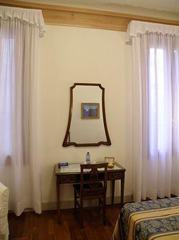 Fava 2* Venecia