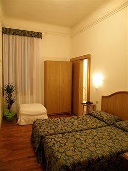Fava Hotel Venecia