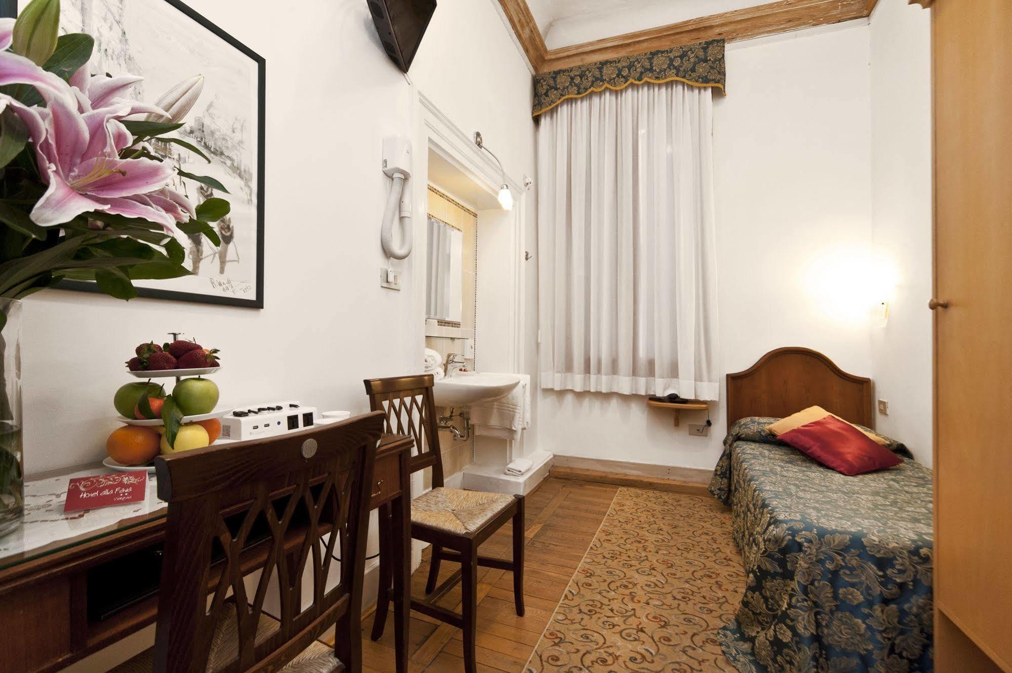 Fava 2* Venecia